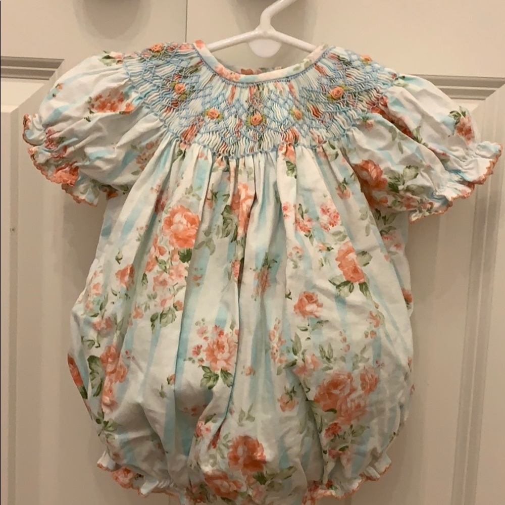 Gorgeous floral bubble